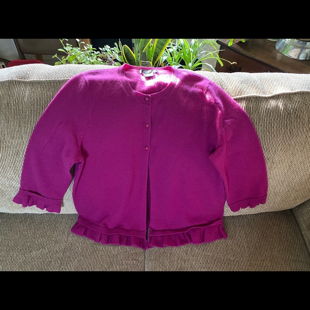 Cashmere Sweater! Beautiful, Soft, Warm & Stylish!